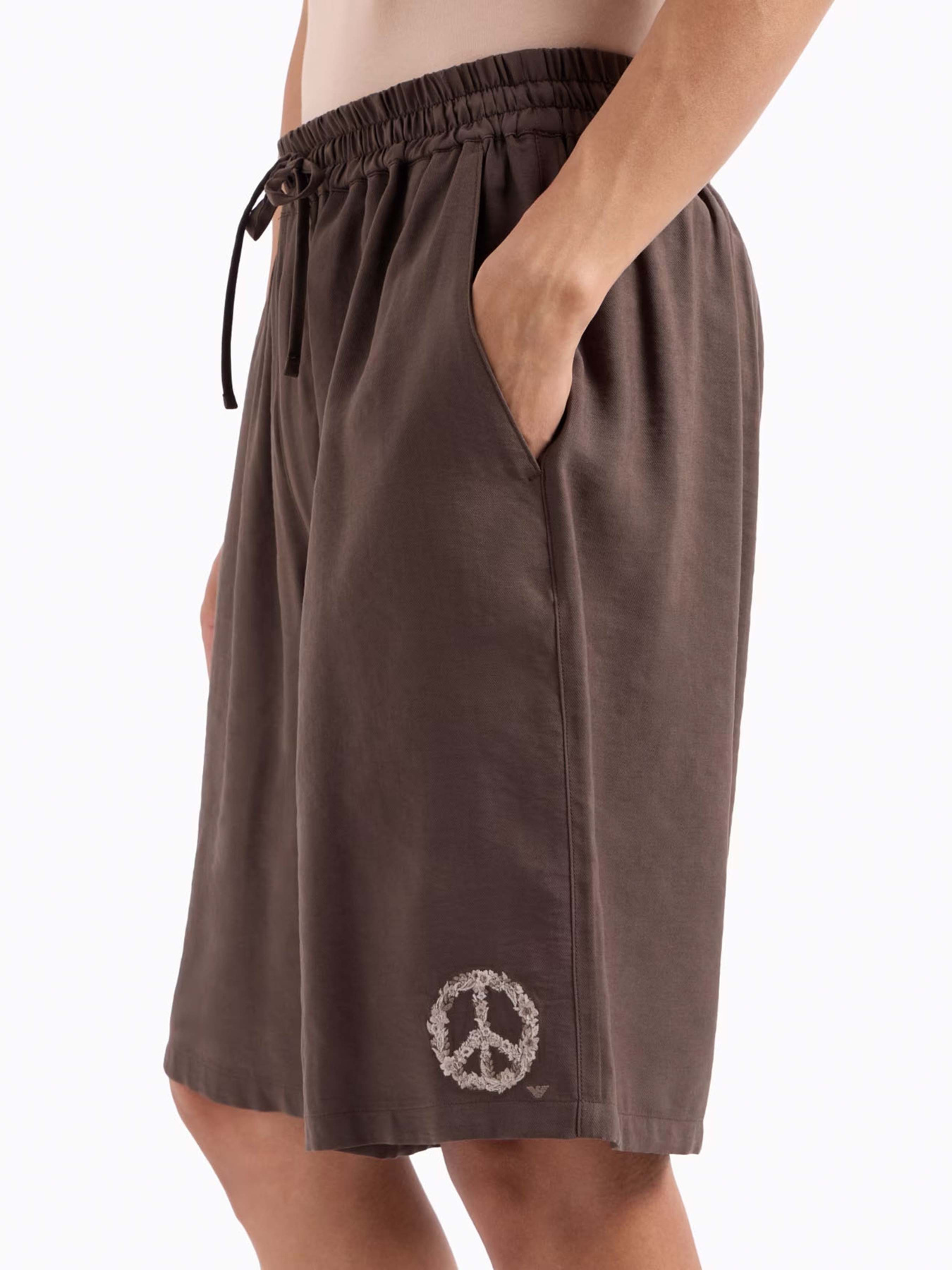 Повсякденні шорти Emporio Armani Armani Sustainable модель EM001685-AF13850-U6027 Фото