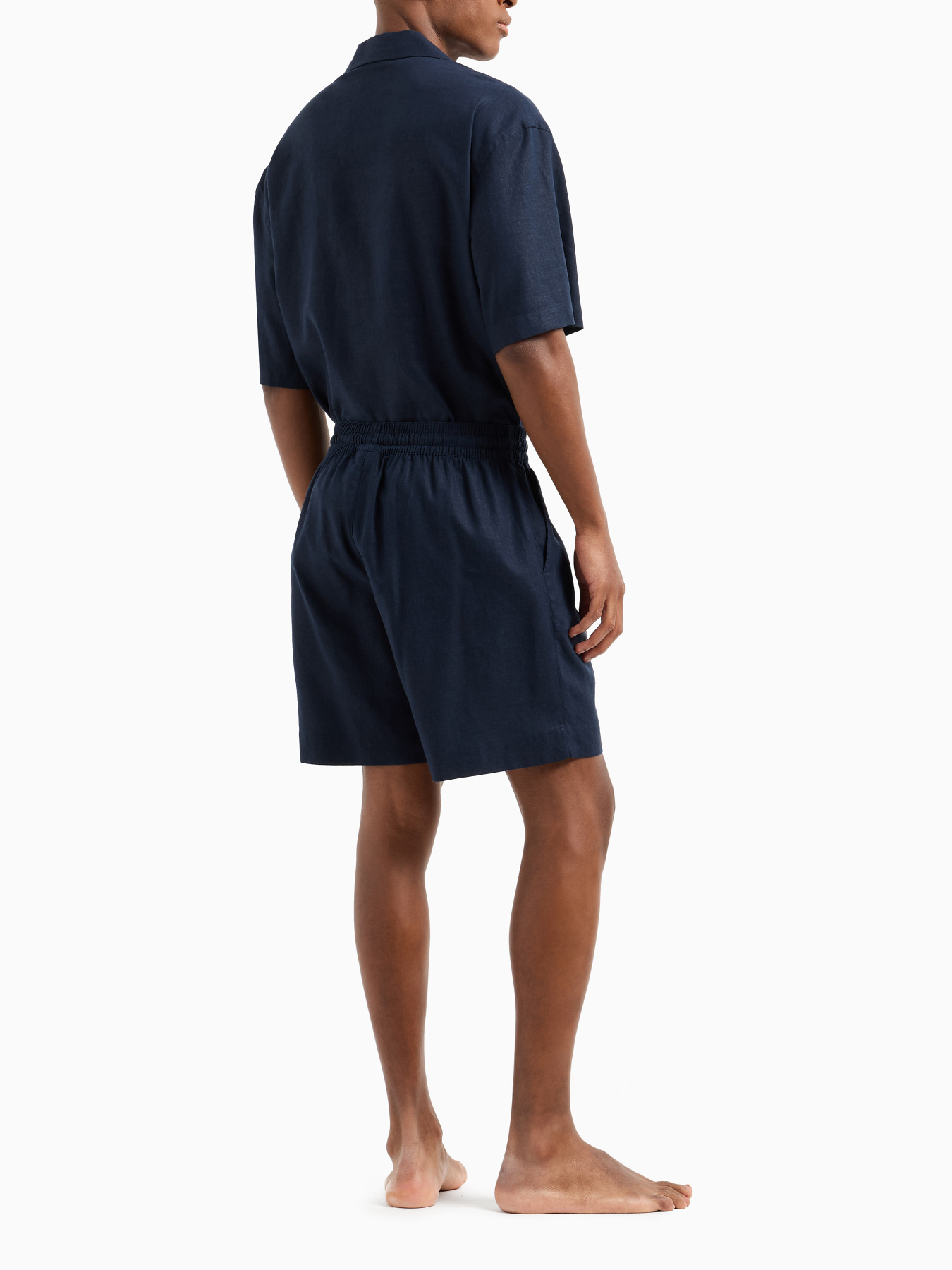 Повсякденні шорти Emporio Armani модель EM000681-AF12356-UB102 Фото