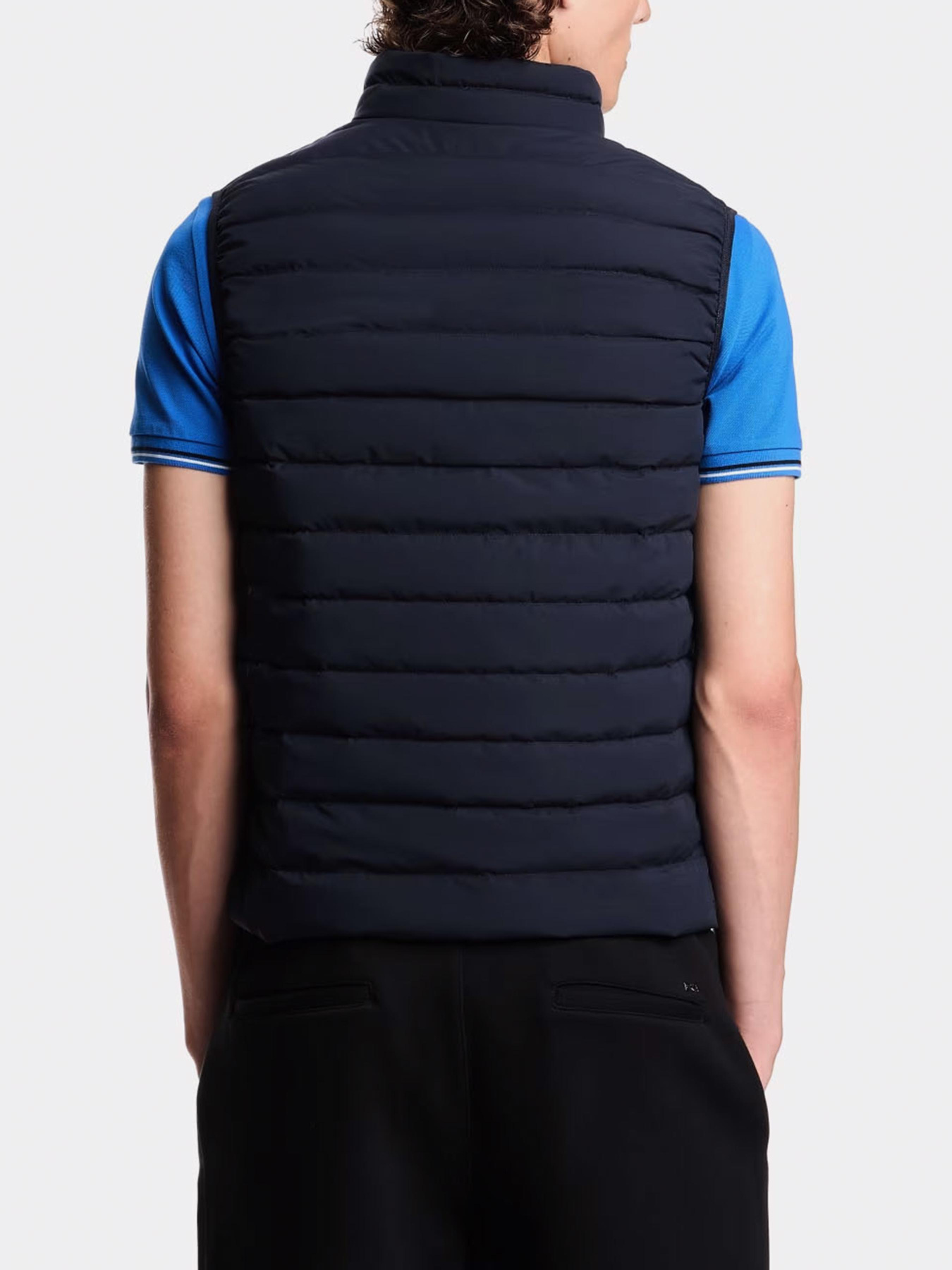 Жилет Emporio Armani модель 8N1BQ1-1NLRZ-0920 Жилет Emporio Armani модель 8N1BQ1-1NLRZ-0920 Фото