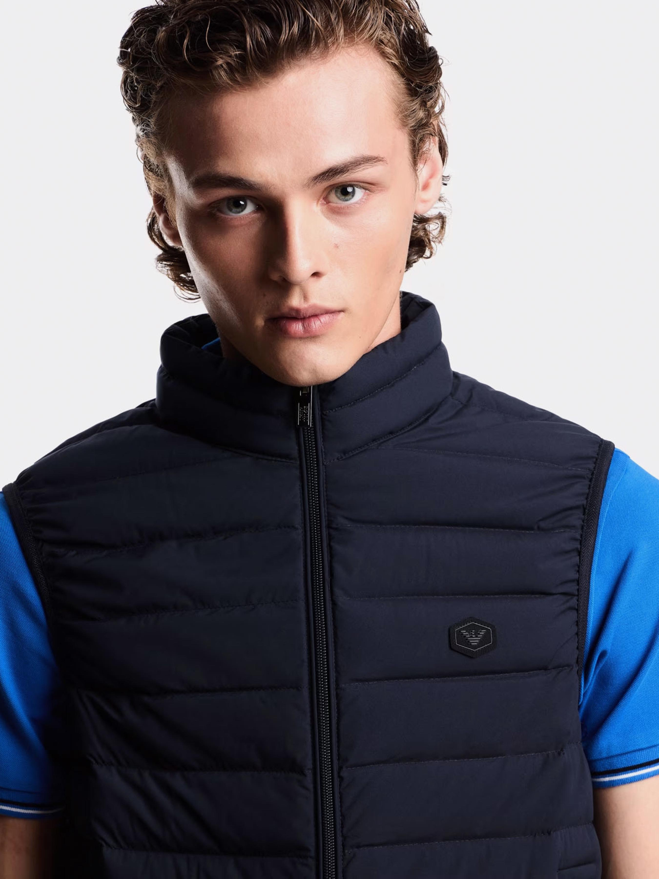 Жилет Emporio Armani модель 8N1BQ1-1NLRZ-0920 Жилет Emporio Armani модель 8N1BQ1-1NLRZ-0920 Фото