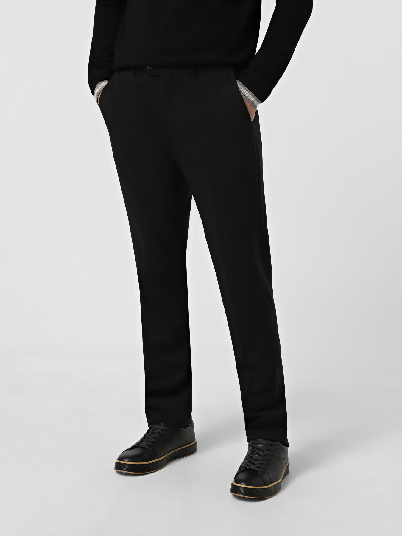 Брюки классические Emporio Armani модель EM000032-TE10155-UC001 Фото