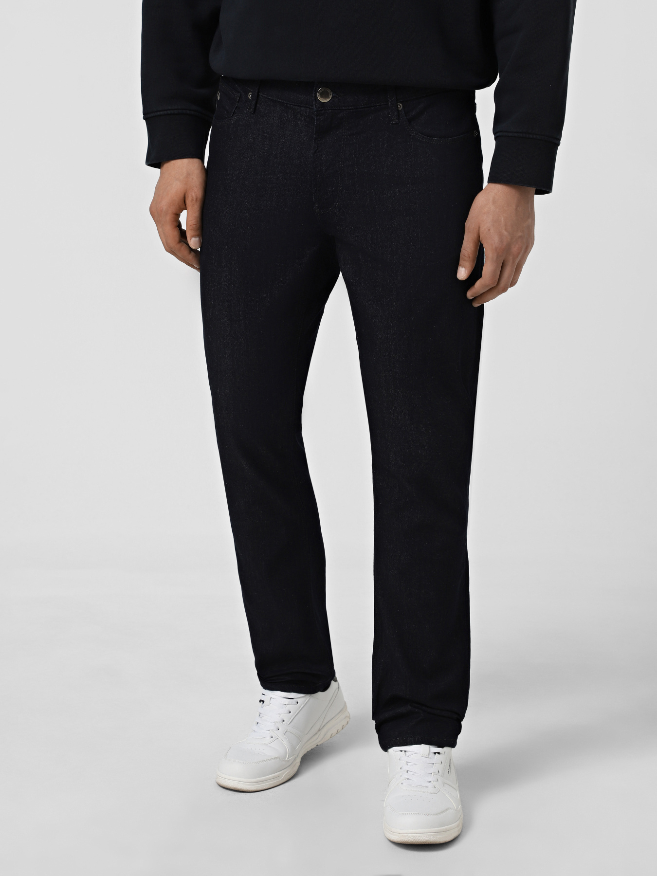 Прямые джинсы Emporio Armani модель EM000121-AF14121-MB001 Фото