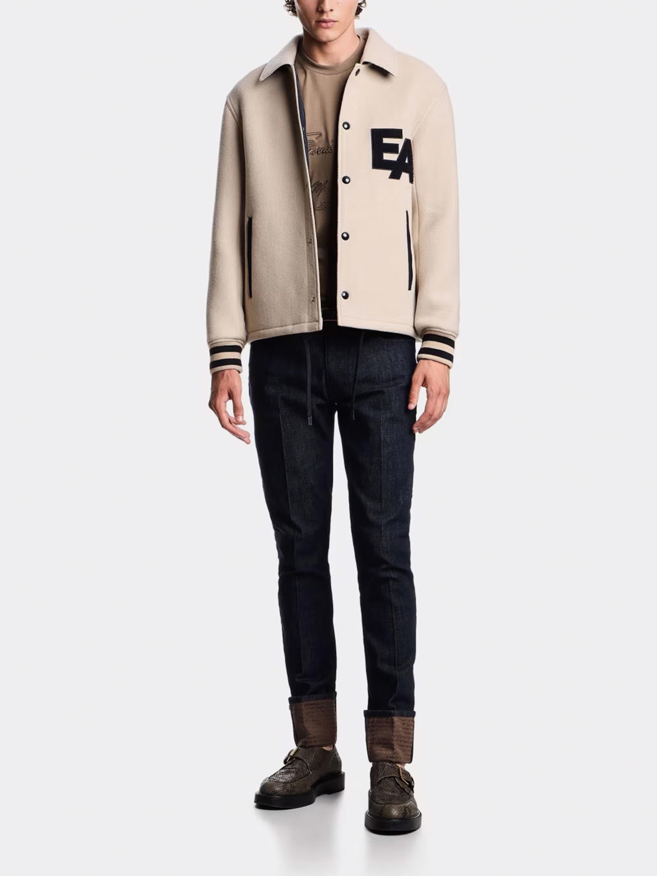 Прямые джинсы Emporio Armani модель EM000121-AF17493-MB001 Прямые джинсы Emporio Armani модель EM000121-AF17493-MB001 Фото