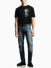 Прямые джинсы Emporio Armani модель EM000668-AF14297-MB002 Прямые джинсы Emporio Armani модель EM000668-AF14297-MB002 Фото