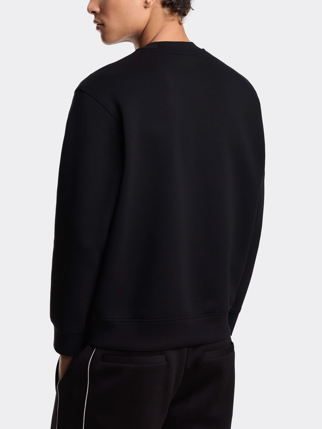 Свитшот Emporio Armani модель EM002919-AF10013-UC001 Фото