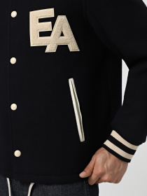 Бомбер Emporio Armani модель EM003125-AF17330-UB118 Бомбер Emporio Armani модель EM003125-AF17330-UB118 Фото