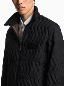 Демісезонна куртка Emporio Armani модель EM003415-AF18231-UC001 Демісезонна куртка Emporio Armani модель EM003415-AF18231-UC001 Фото