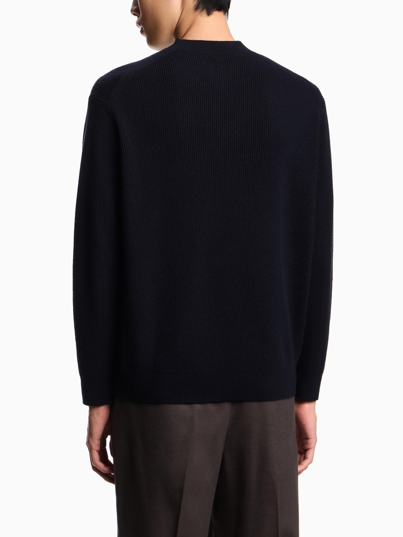 Джемпер Emporio Armani модель EM002635-AF18234-UB118 Фото