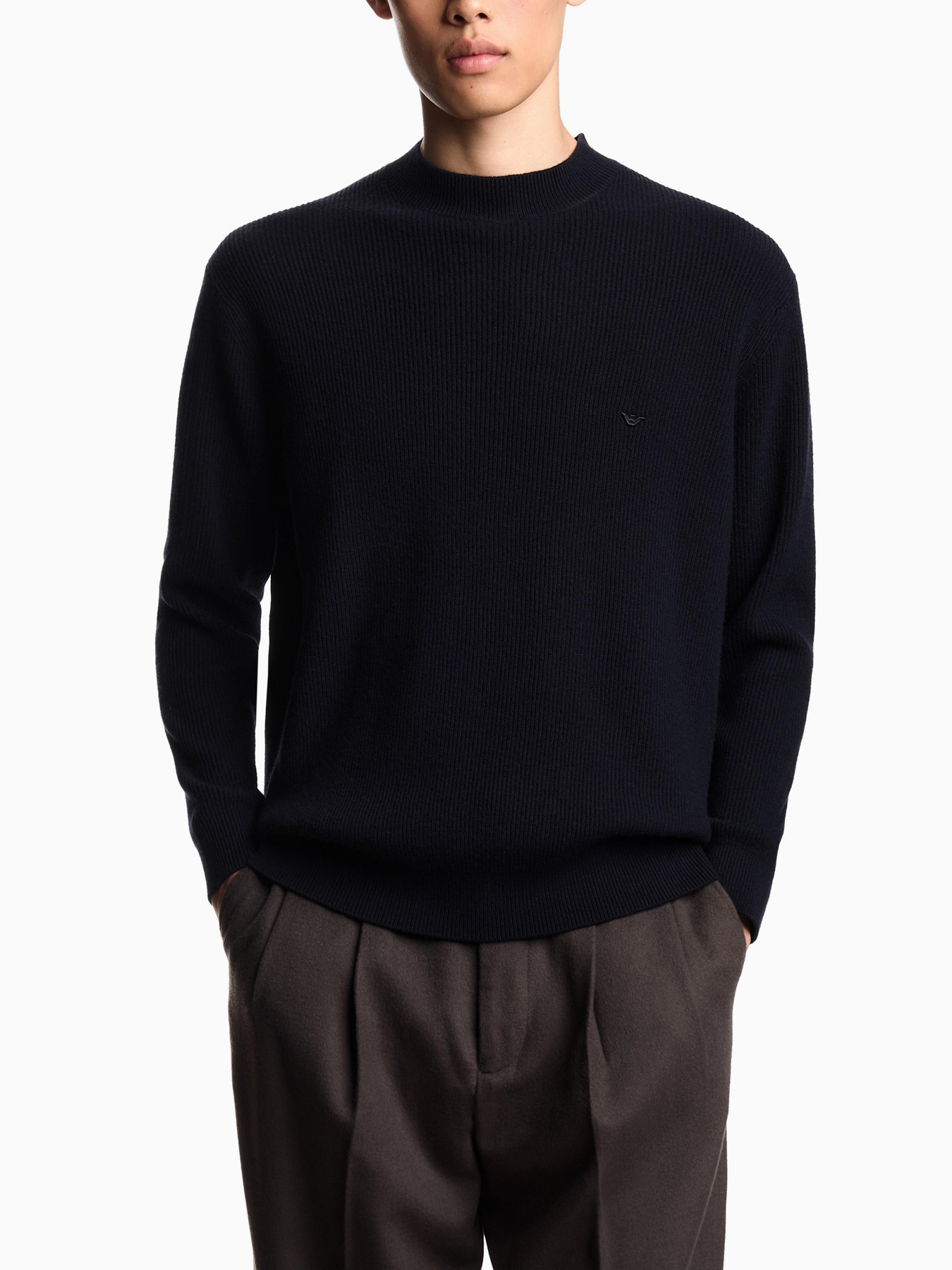 Джемпер Emporio Armani модель EM002635-AF18234-UB118 Фото