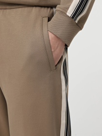 Кофта Emporio Armani модель EM002872-AF13488-U6189 Фото