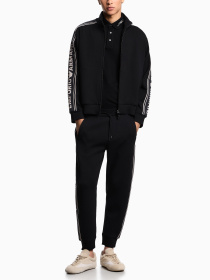 Кофта Emporio Armani модель EM002913-AF10013-UC001 Фото