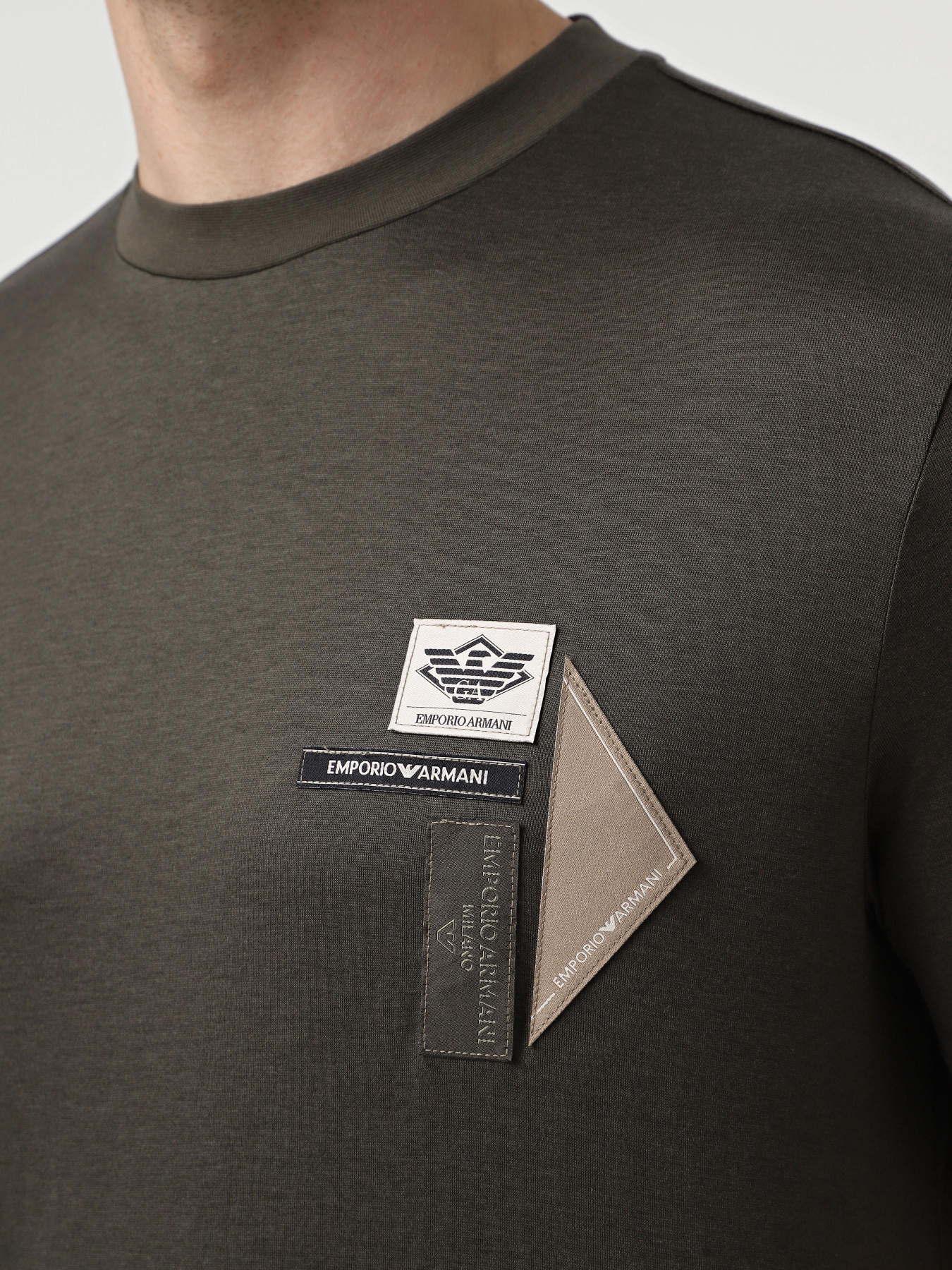 Футболка Emporio Armani модель EM002959-AF18312-U8120 Фото