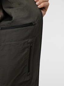 Бомбер Emporio Armani модель EM003049-AF18229-U8112 Фото