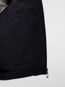 Бомбер Emporio Armani модель EM003049-AF18229-UB118 Фото