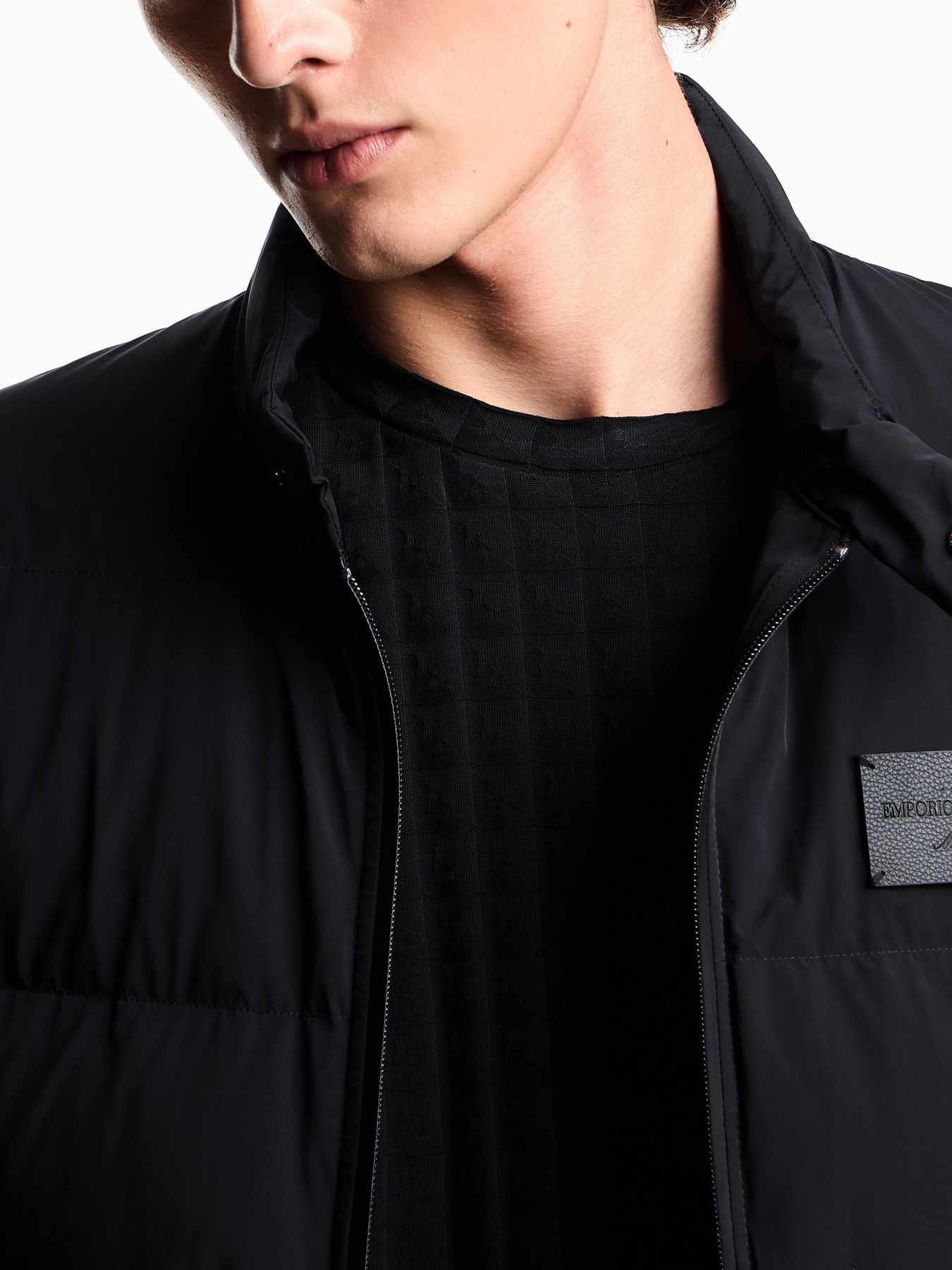 Зимняя куртка Emporio Armani модель EM003278-AF18499-UC001 Фото