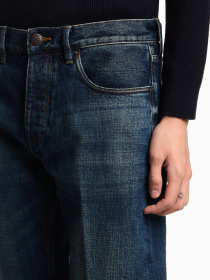 Прямые джинсы Emporio Armani модель EM003547-AF17483-MB001 Фото