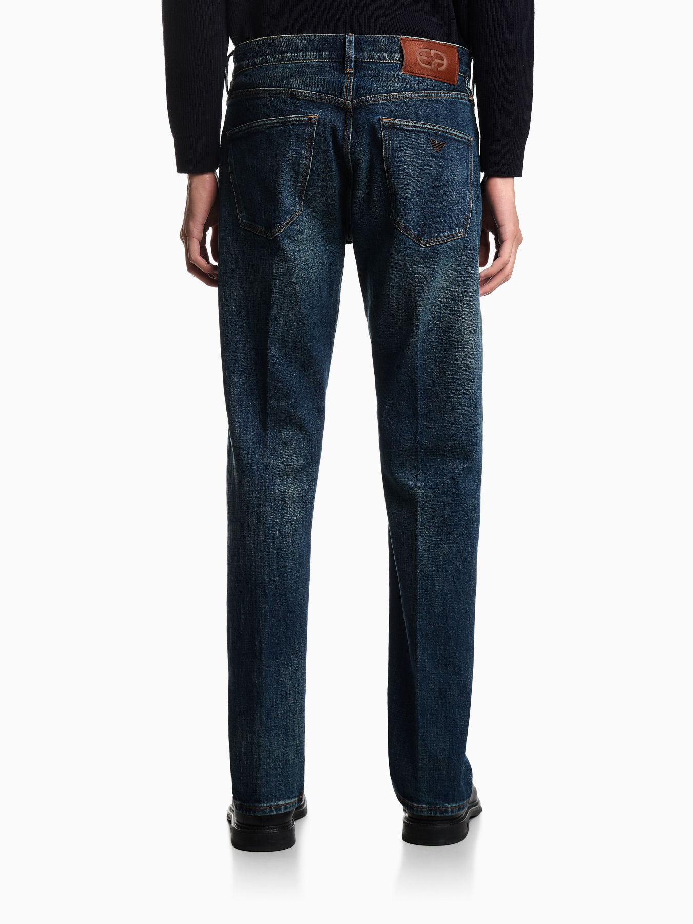 Прямые джинсы Emporio Armani модель EM003547-AF17483-MB001 Фото