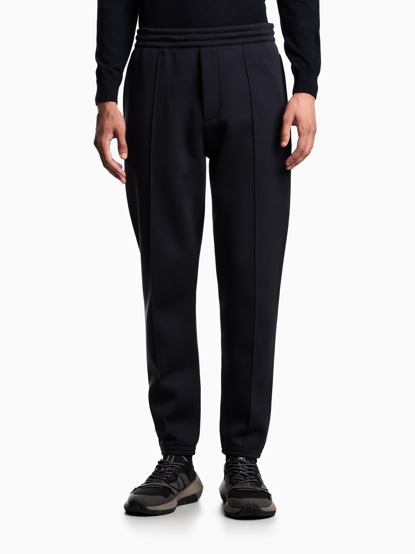 Повседневные штаны Emporio Armani модель EM003051-AF17545-UB118 Повседневные штаны Emporio Armani модель EM003051-AF17545-UB118 Фото