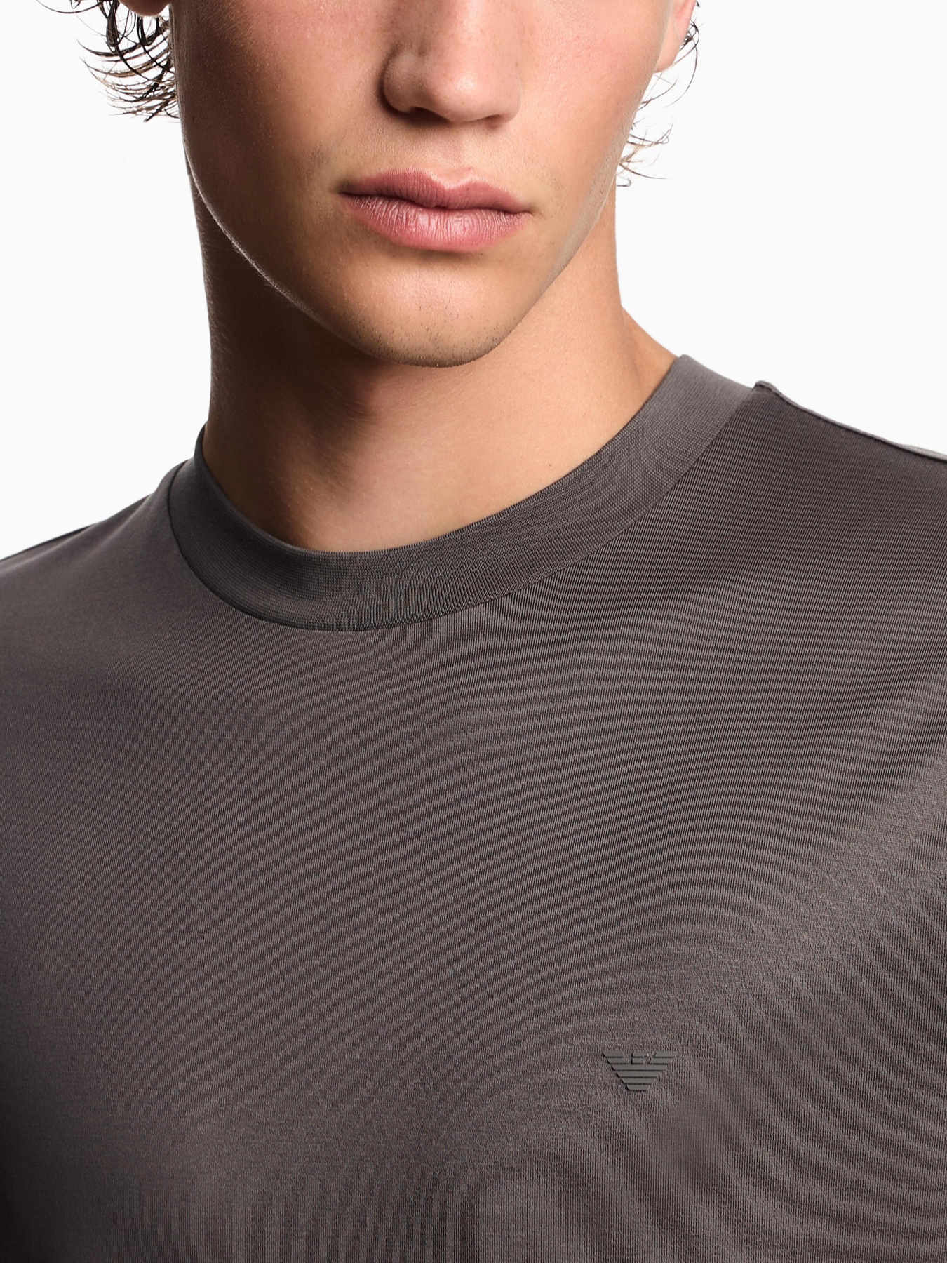 Футболка Emporio Armani модель EM003137-AF10761-U8143 Фото