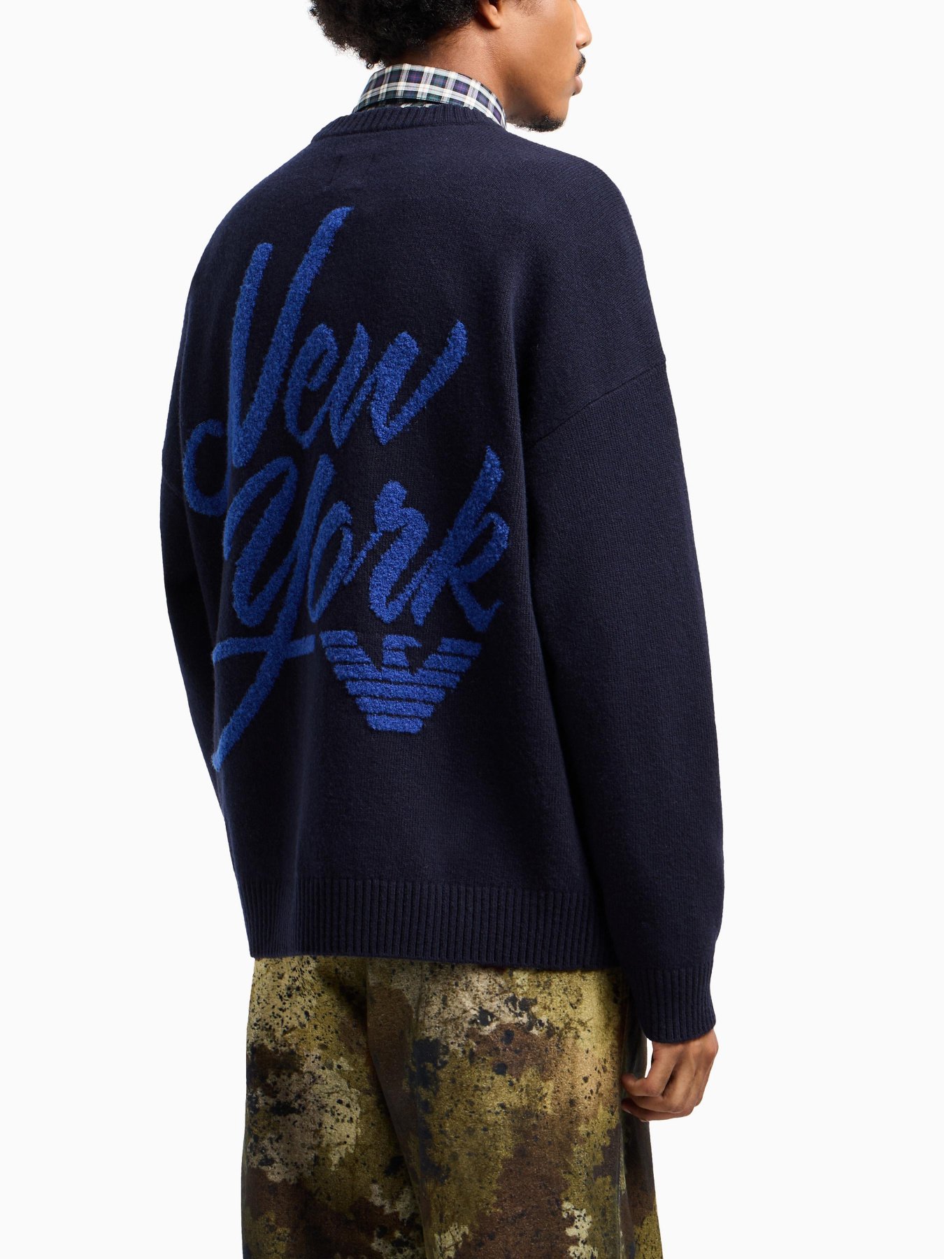 Джемпер Emporio Armani модель EM002497-AF16998-UB139 Фото