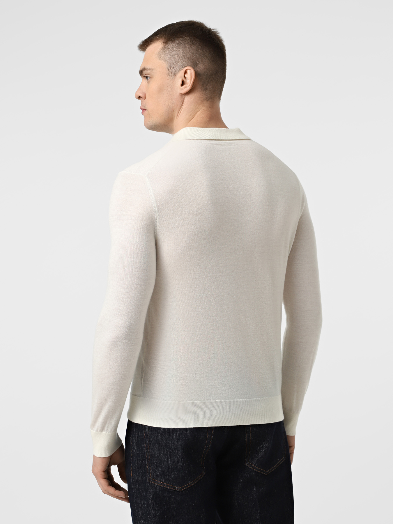 Джемпер Emporio Armani модель EM002479-AF19543-U1060 Фото