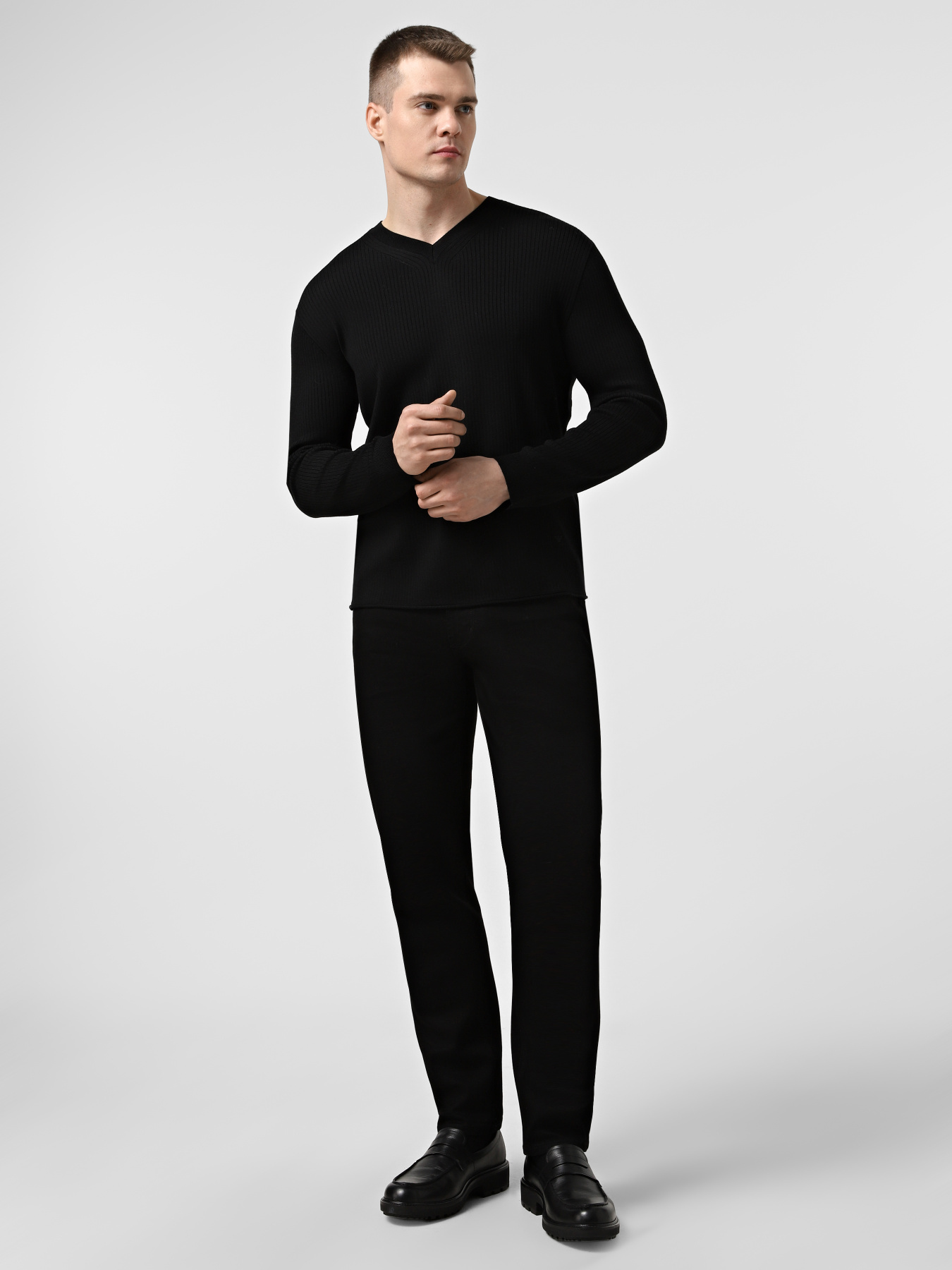 Зауженные джинсы Emporio Armani модель EM000121-AF19595-MC002 Фото