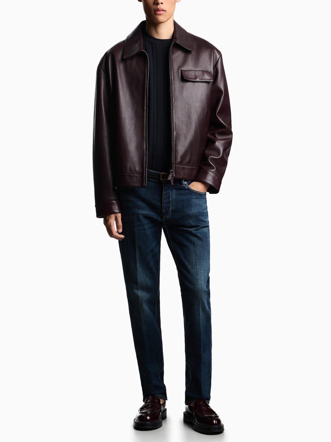 Зауженные джинсы Emporio Armani модель EM000668-AF17810-MB001 Фото