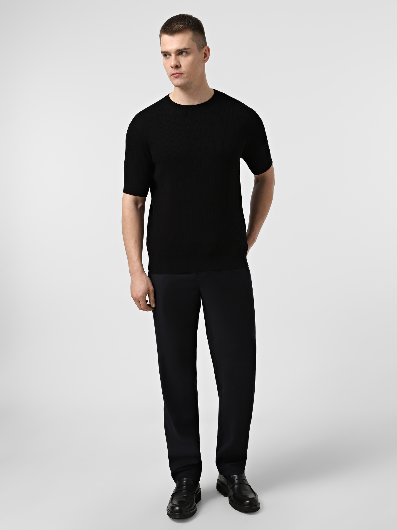 Брюки классические Emporio Armani модель EM001505-AF18078-UB118 Фото