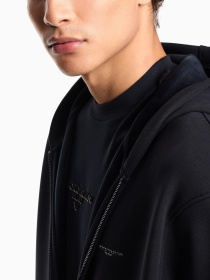 Кофта Emporio Armani модель EM002866-AF17547-UB118 Фото