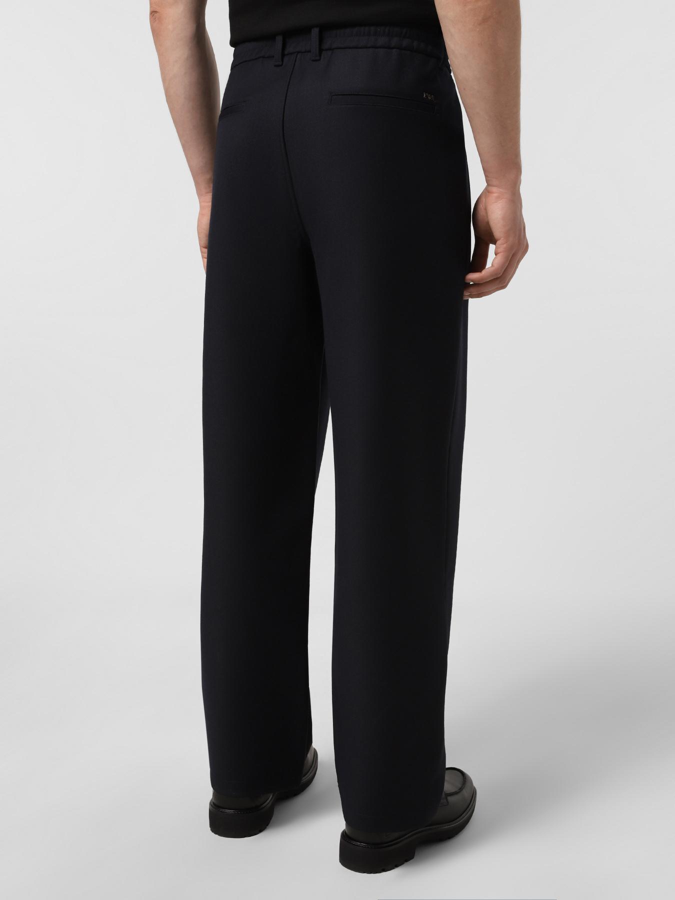 Брюки классические Emporio Armani модель EM002880-AF18314-UB118 Фото