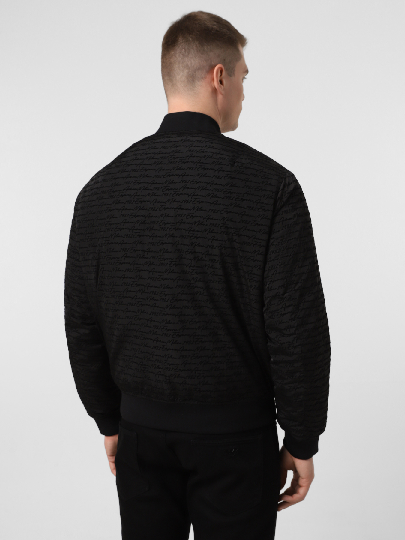 Зимняя куртка Emporio Armani модель EM003783-AF19870-FC253 Фото