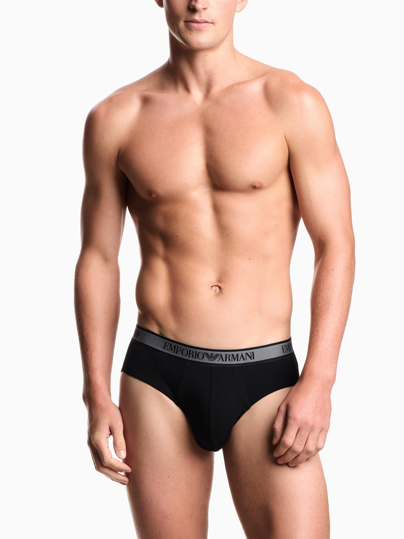 Набор трусов Emporio Armani модель EM000258-AF10779-MC406 Фото