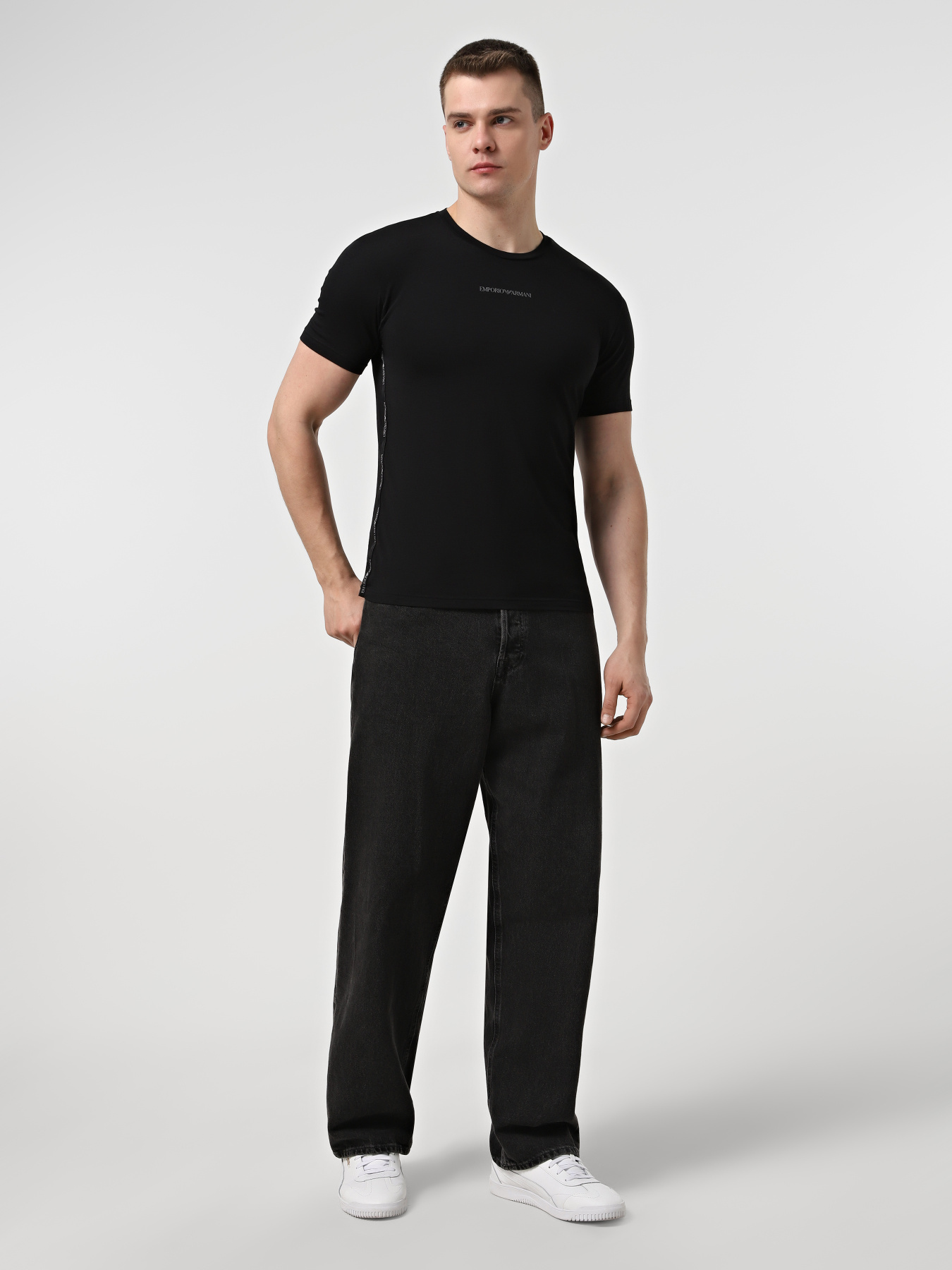 Набор футболок Emporio Armani модель EM000391-AF16115-MC005 Набор футболок Emporio Armani модель EM000391-AF16115-MC005 Фото