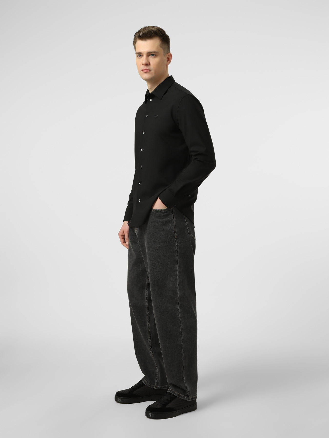 Emporio Armani модель EM004717-AF23101-M8013 Фото