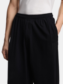 Повсякденні штани Emporio Armani модель EM004748-AF17659-UC001 Повсякденні штани Emporio Armani модель EM004748-AF17659-UC001 Фото