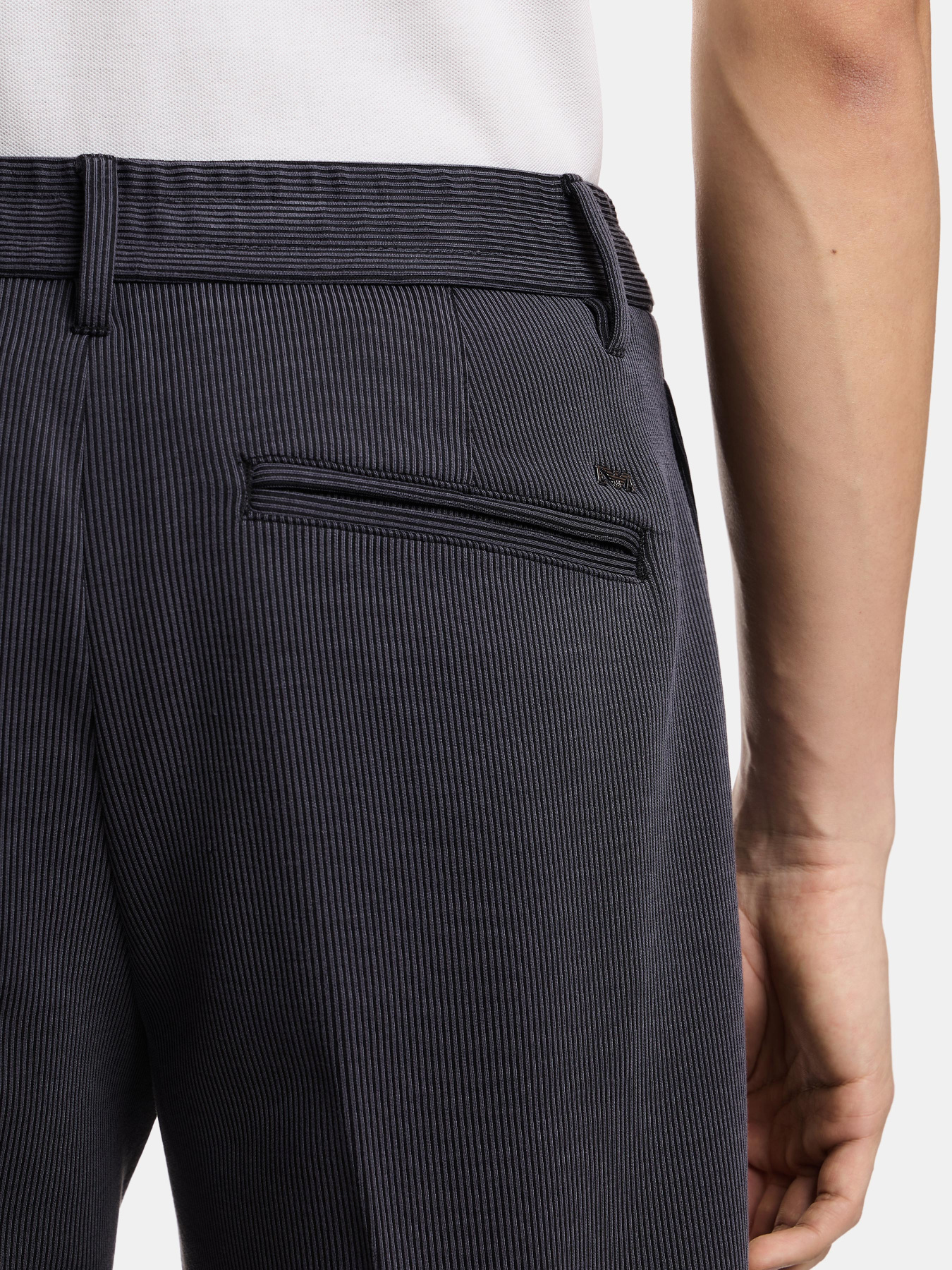 Повседневные штаны Emporio Armani модель EM005397-AF21866-U8136 Фото