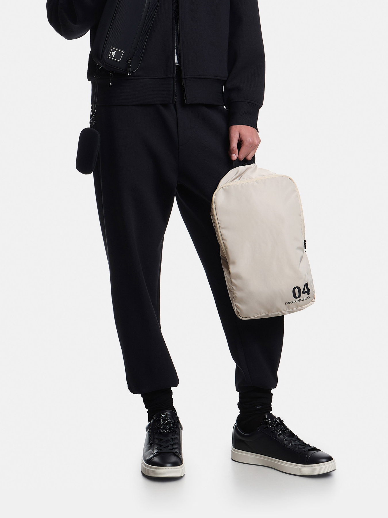 Джогери Emporio Armani модель EM004514-AF13700-FB406 Фото