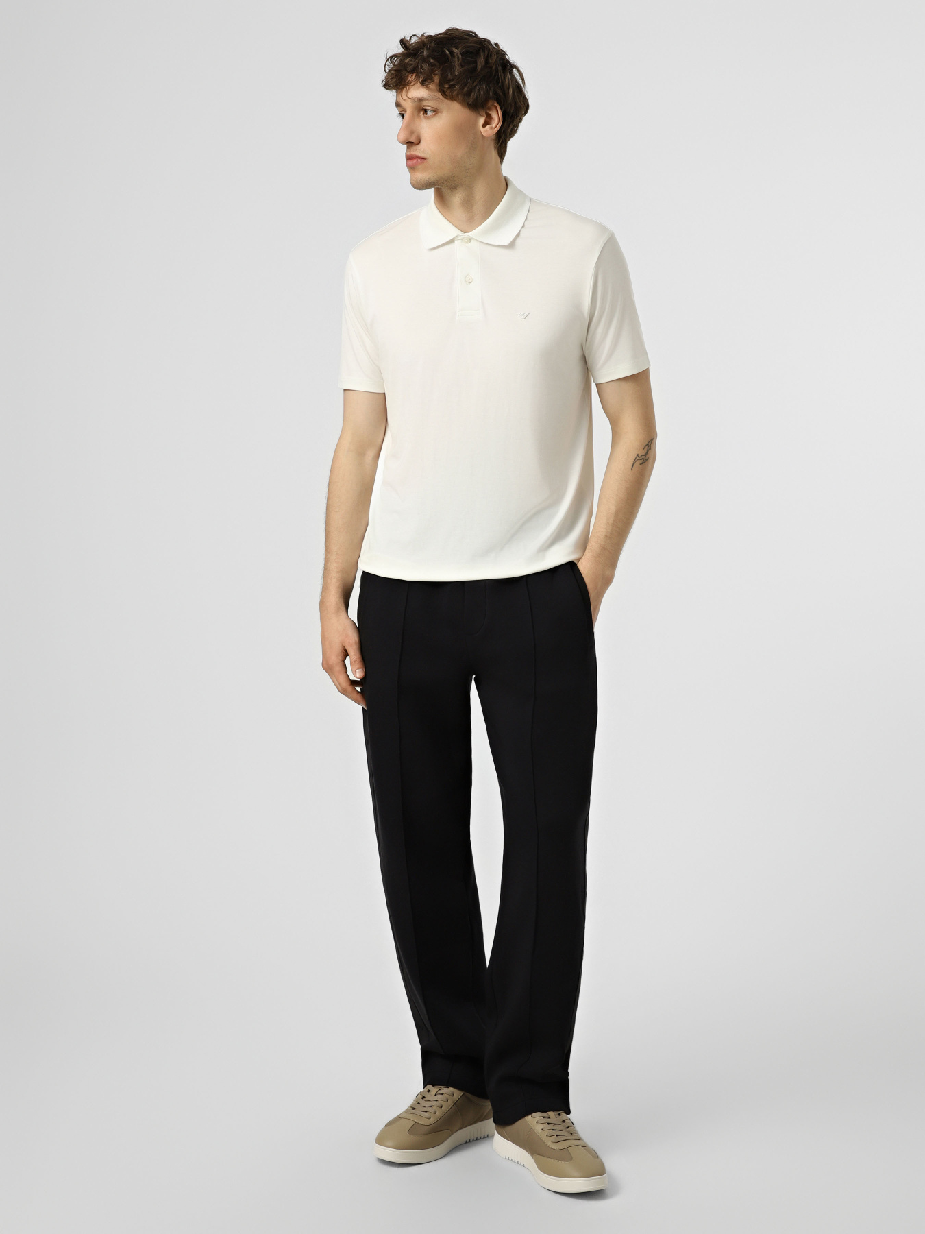 Футболки и поло Emporio Armani модель EM004526-AF13721-U0003 Фото