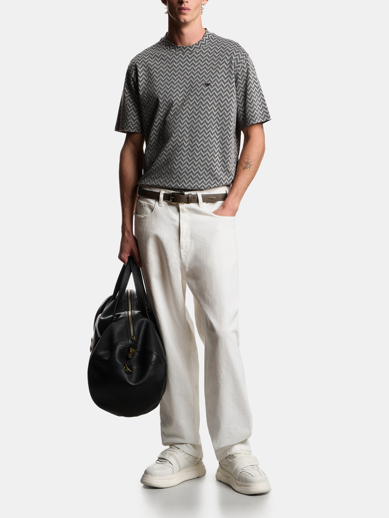 Футболки и поло Emporio Armani модель EM005546-AF25181-F1008 Фото