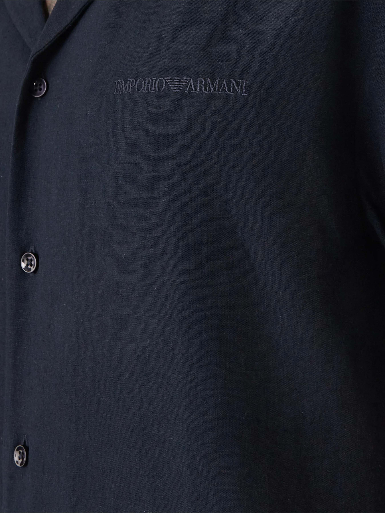 Рубашки Emporio Armani модель EM000593-AF20590-UB102 Фото