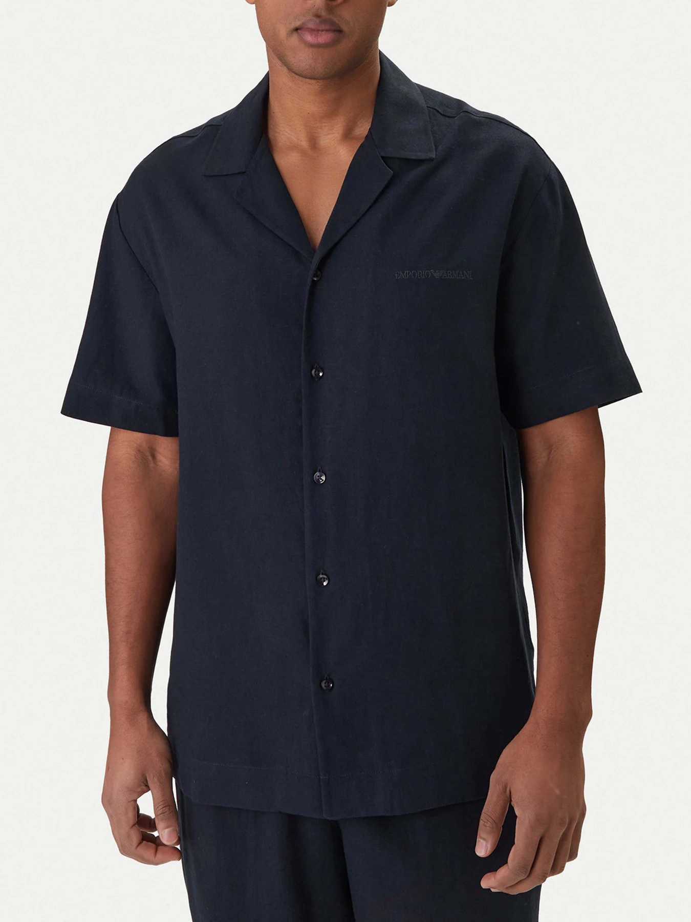 Рубашки Emporio Armani модель EM000593-AF20590-UB102 Рубашки Emporio Armani модель EM000593-AF20590-UB102 Фото