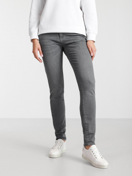 Завужені джинси Emporio Armani Slim модель 3K2J06-2DE9Z-0662 Фото