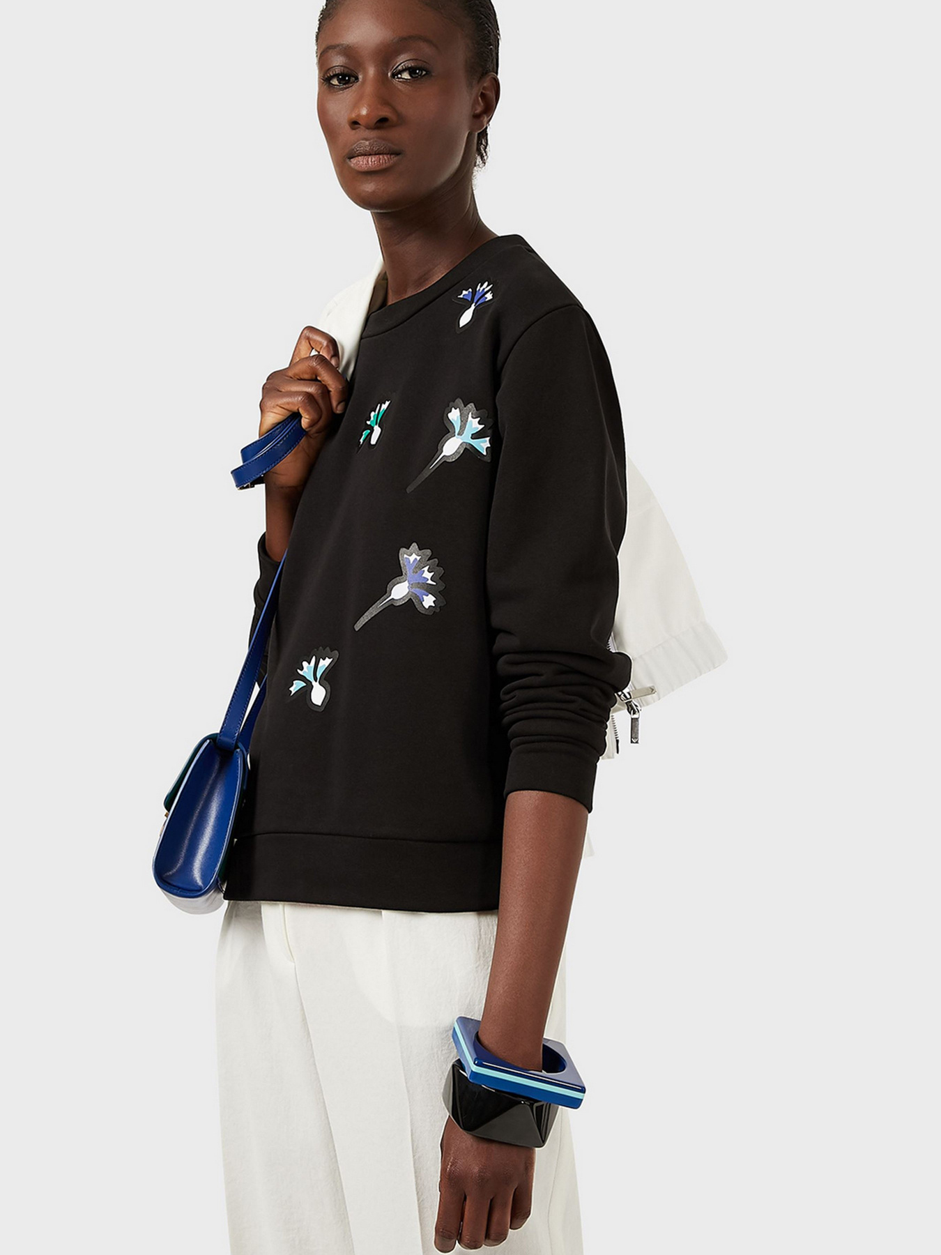 Свитшот Emporio Armani модель 6K2M6J-2JYPZ-0999 Фото