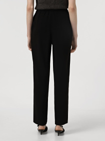 Повседневные штаны Emporio Armani модель 6K2P65-2NJKZ-0999 Повседневные штаны Emporio Armani модель 6K2P65-2NJKZ-0999 Фото