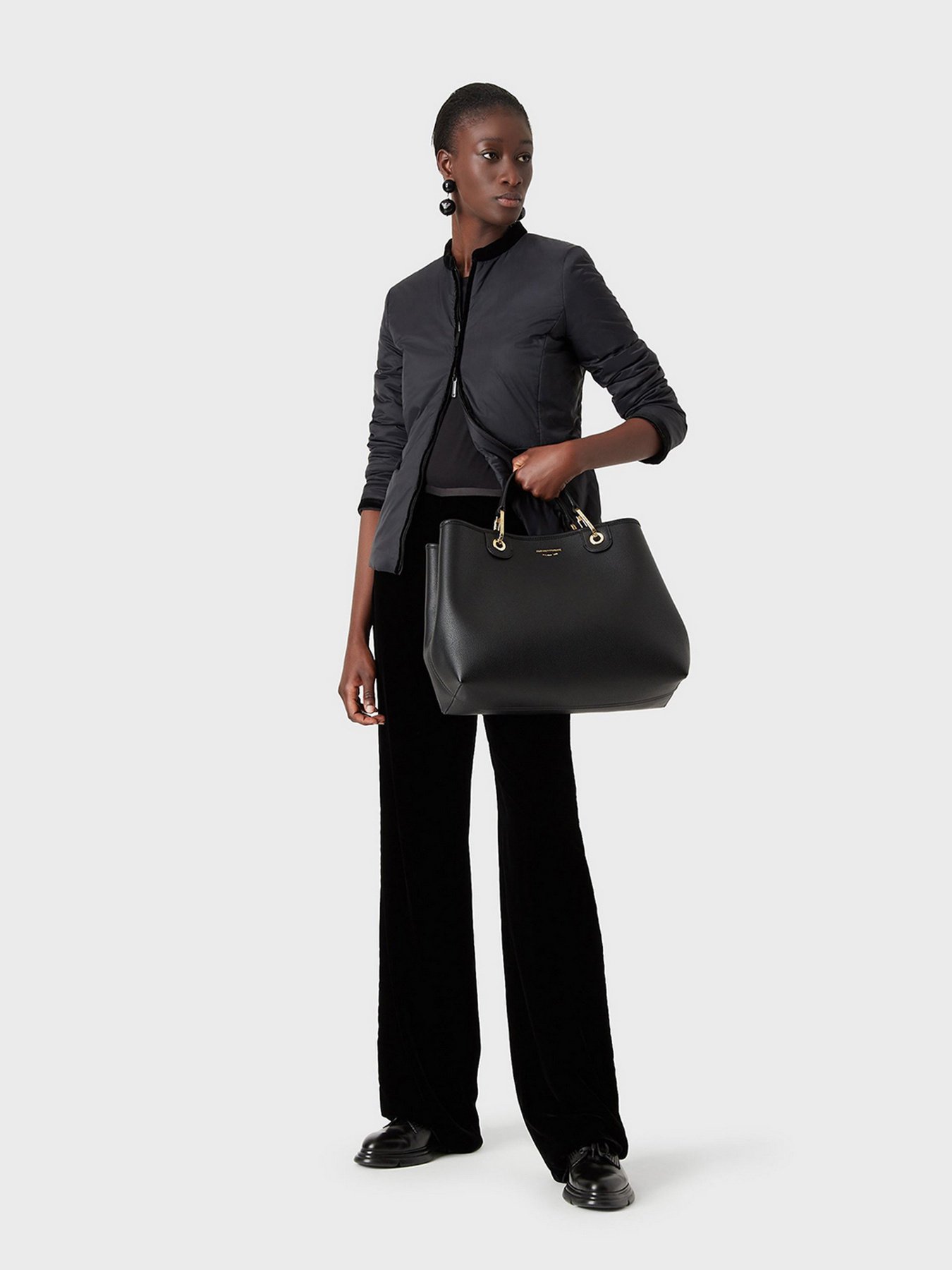 Демісезонна куртка Emporio Armani модель 8N2B01-2NKBZ-0999 Фото