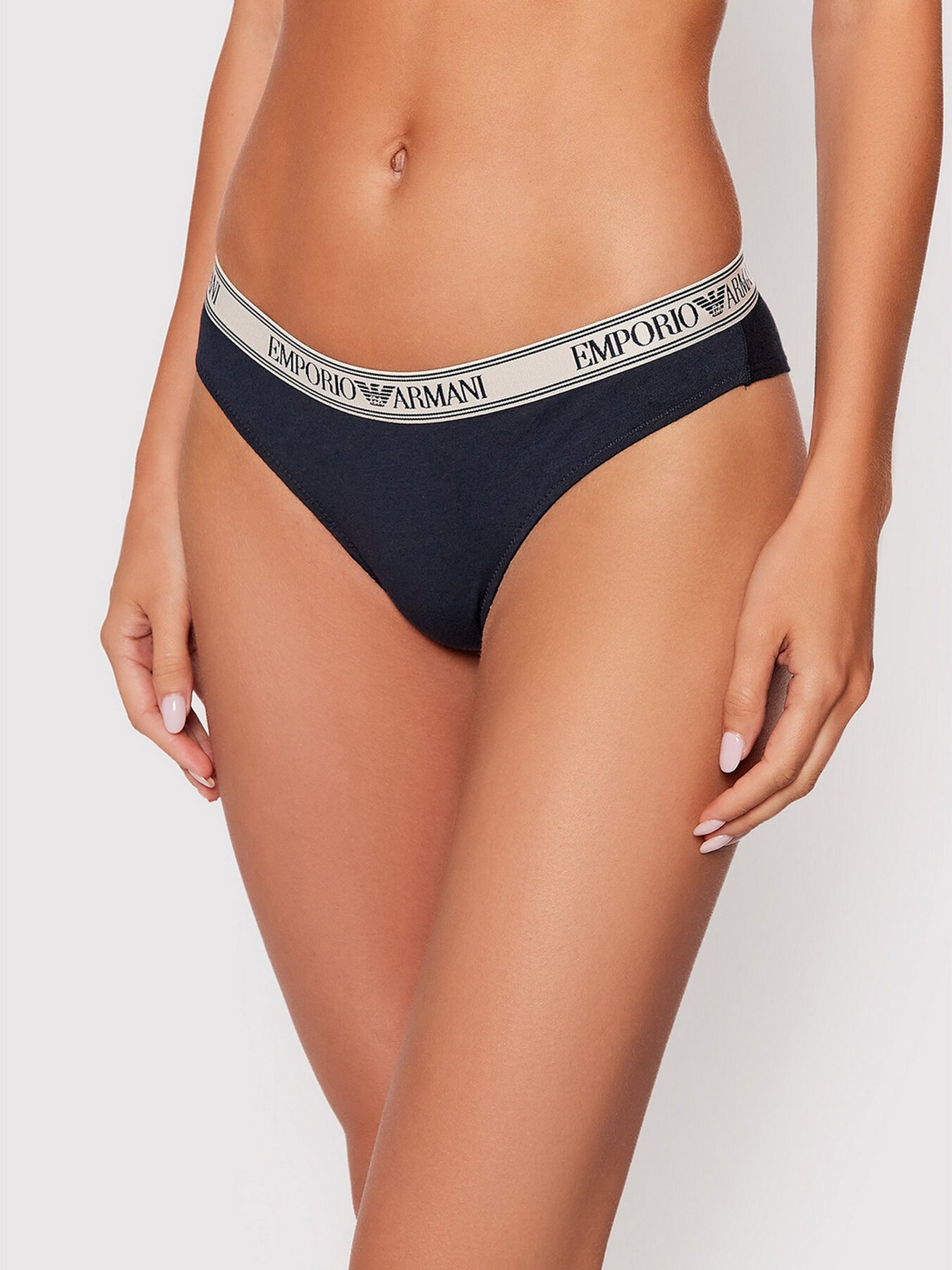 Набор трусов Emporio Armani Brazilian модель 163337-1A227-00135 Фото