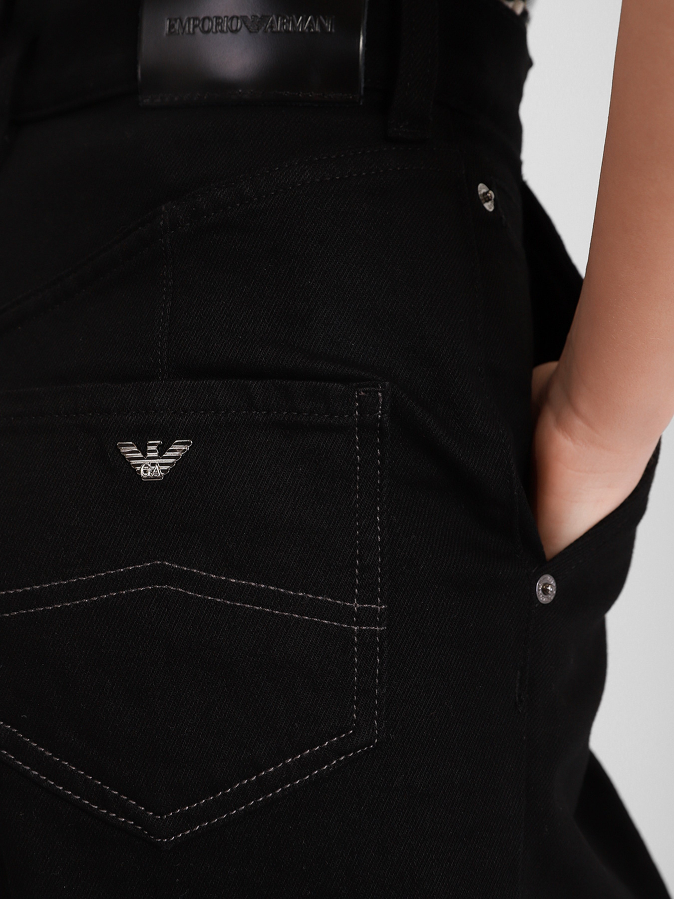 Бойфренди Emporio Armani J71 модель 6K2J71-2DK9Z-0005 Фото