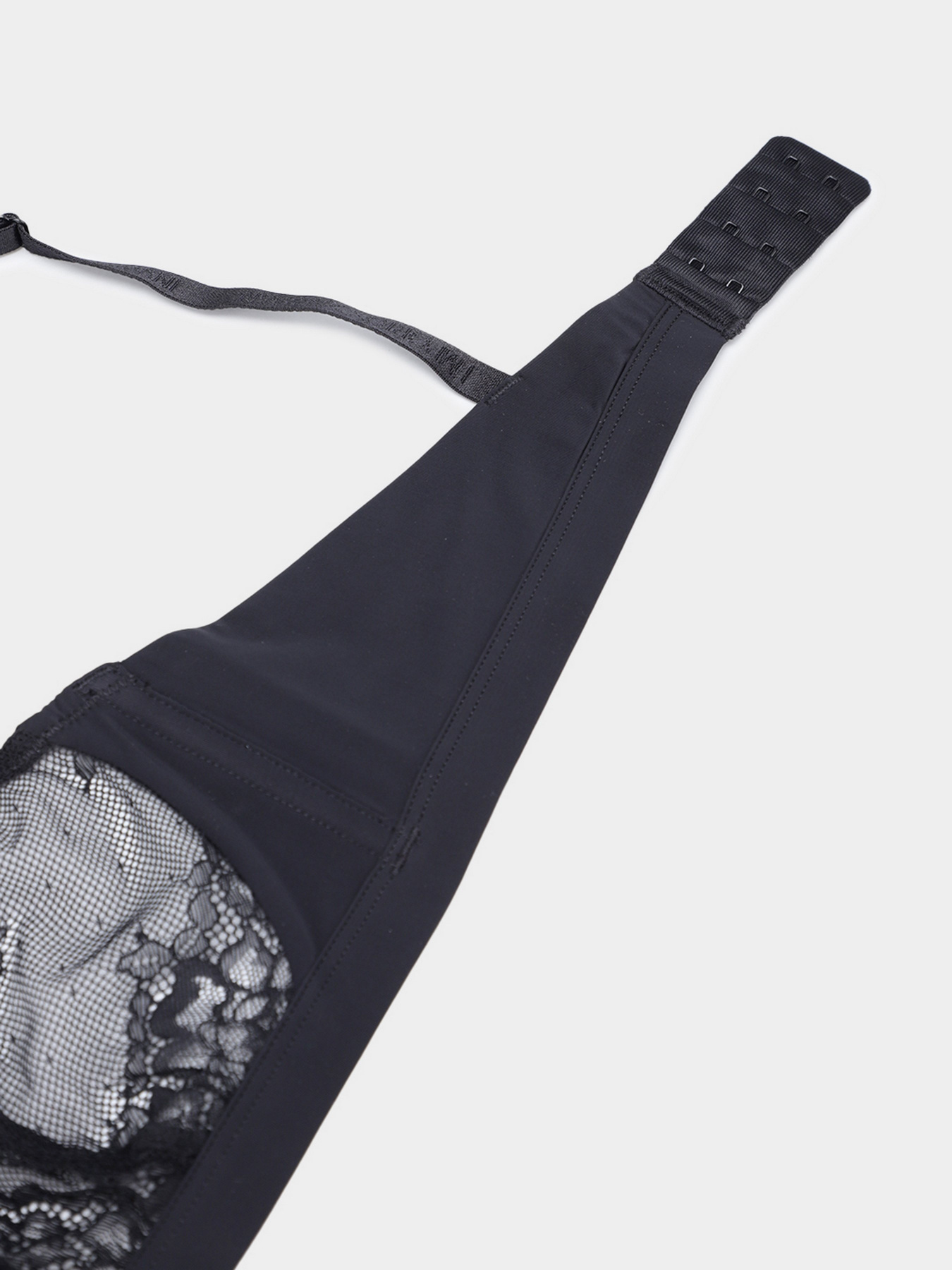 Бюстгальтер Emporio Armani модель 164481-1A384-00020 Фото