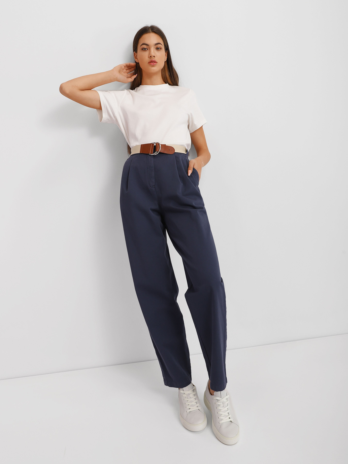 Штани повсякденні Emporio Armani модель 3L2P84-2NC4Z-0901 Фото