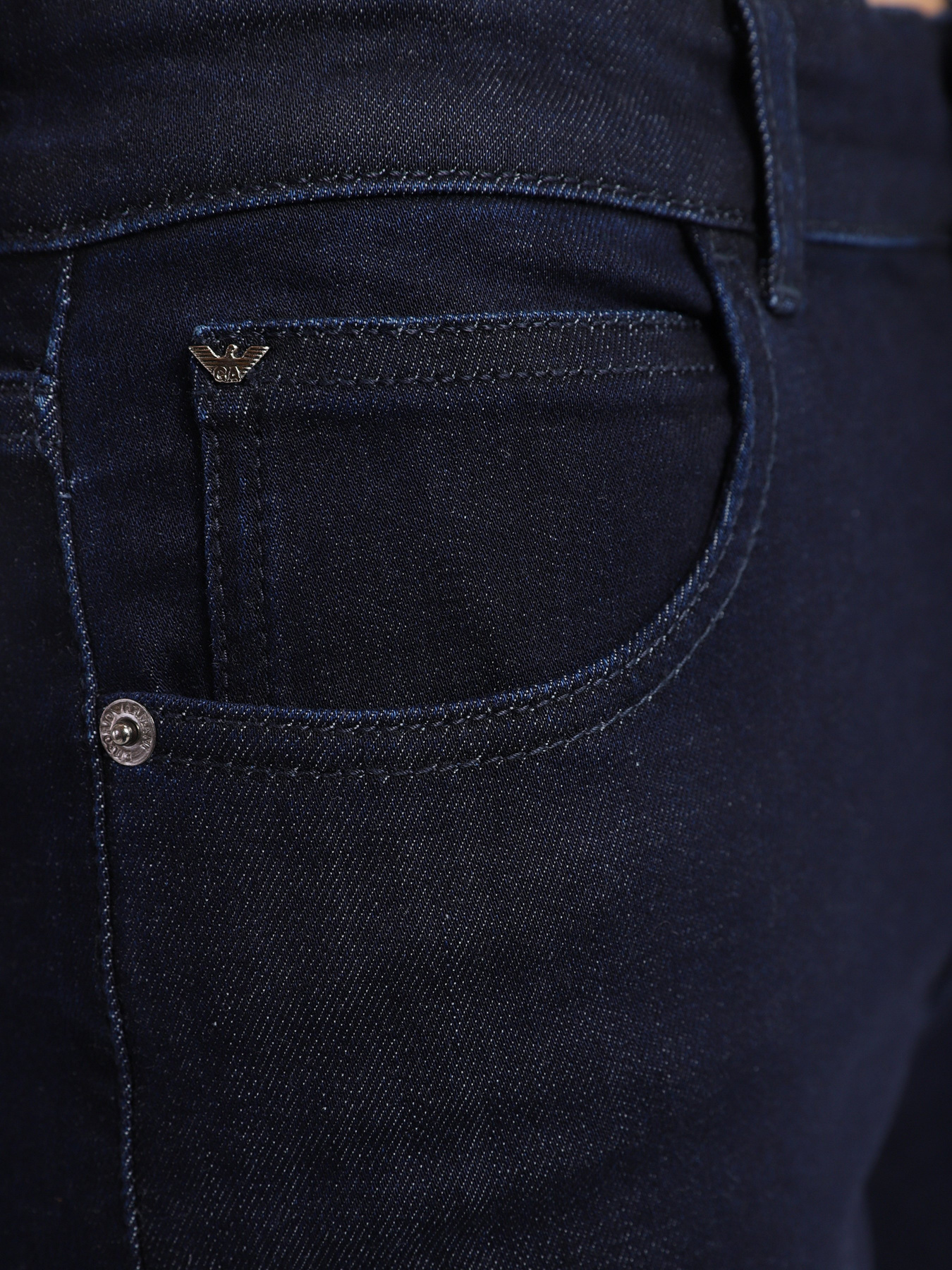 Расклешенные джинсы Emporio Armani модель 8N2J47-2DL2Z-0941 Фото